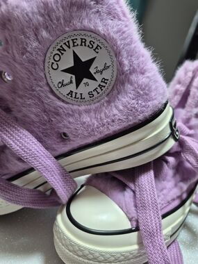 New Converse Faux Fur Chuck Taylor 70 Amethyst High-Top Sneakers US Size 7